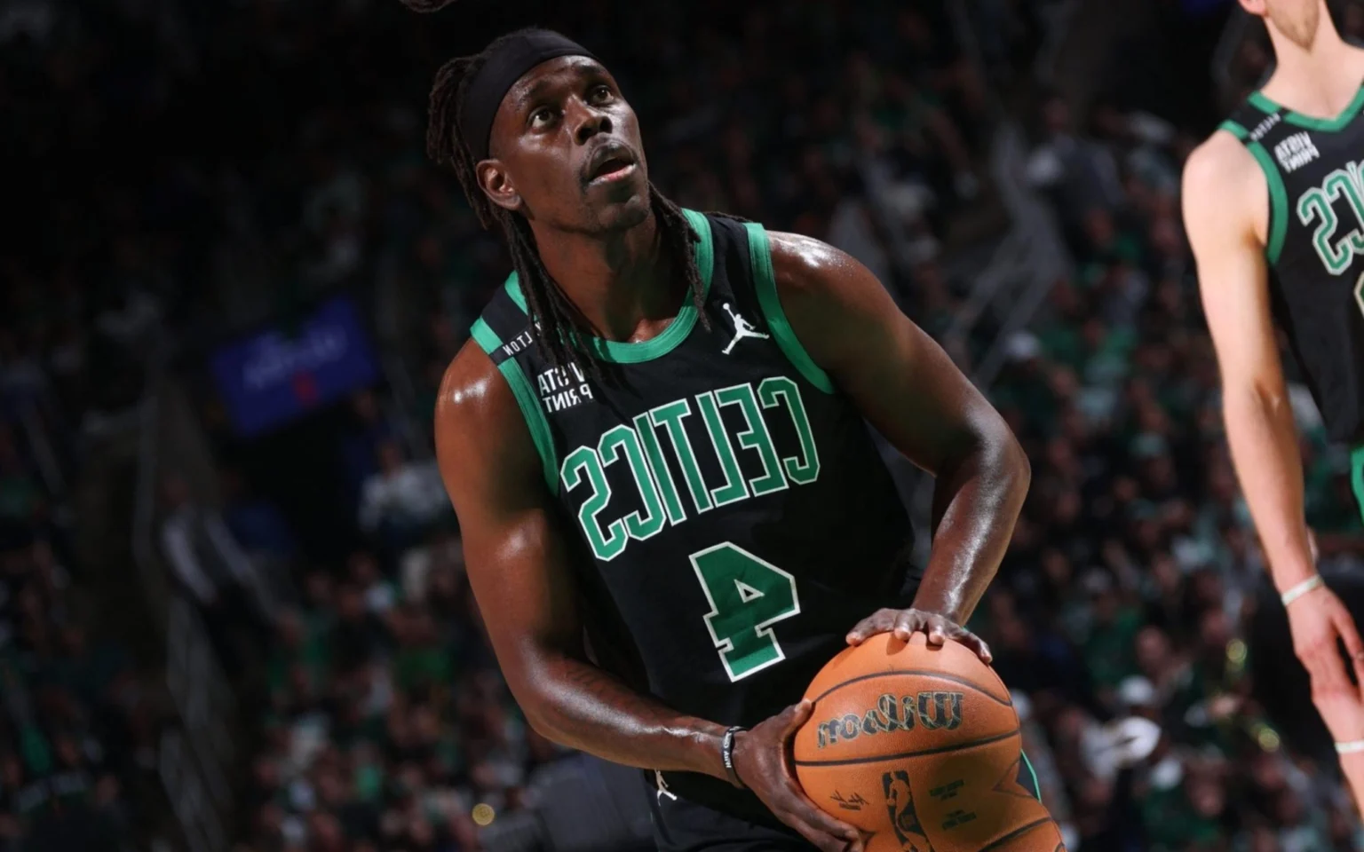 Título da NBA ou Olimpíadas? Jrue Holiday revelou qual foi mais importante Jrue Holiday pelo Boston Celtics (Foto: Nathaniel S. Butler / AFP)