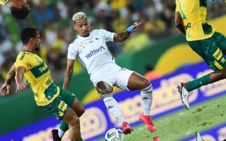 Top 3: Veja as melhores contratações do Cruzeiro em 2023 Matheus Pereira foi uma das promessas para a temporada do clube celeste (Foto: Staff Images/Cruzeiro)