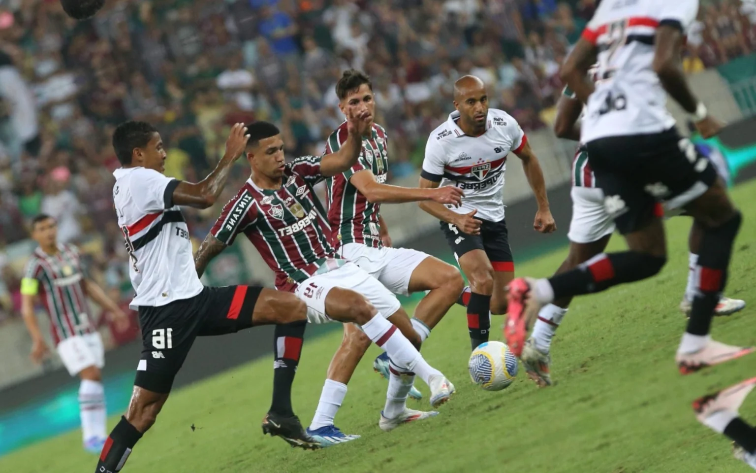 Torcedores exaltam Kauã Elias após golaço em Fluminense x São Paulo: ‘Tem estrela’ Kauã Elias abriu o placar para o Fluminense (Foto: Marcelo Gonçalves/Fluminense F.C.)