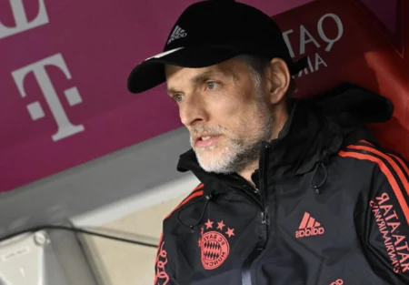 Trabalho de Thomas Tuchel provoca racha entre líderes no vestiário do Bayern de Munique Thomas Tuchel entrou em rota de colisão com alguns jogadores do Bayern de Munique (Foto: KERSTIN JOENSSON / AFP)