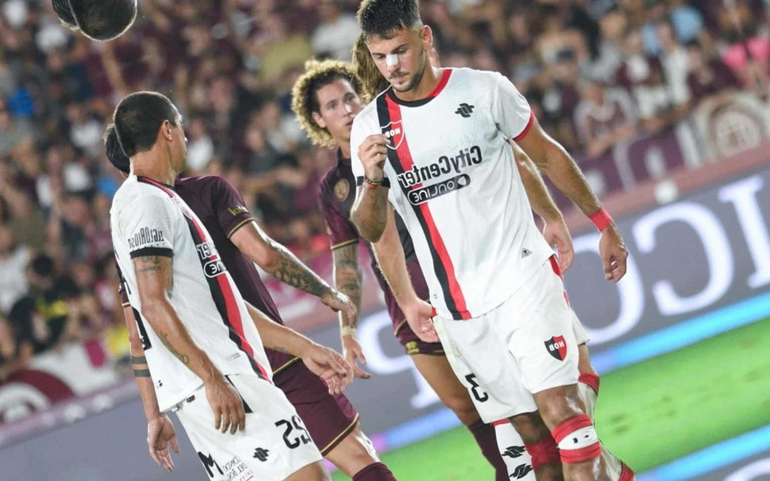 Vasco não recebe documentação do Newell’s Old Boys