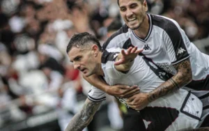 Vegetti marca dois, Vasco conquista surpreendente goleada pelo Carioca