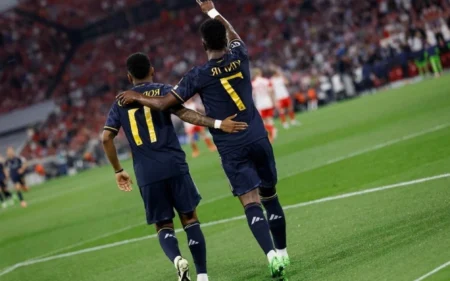 Vinícius Júnior entra no Top 10 maiores artilheiros brasileiros da Champions League; veja lista Vinícius Jr e Rodrygo somam 40 gols na Champions League