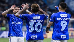 Cruzeiro Empata com Bahia no Brasileirão Série A