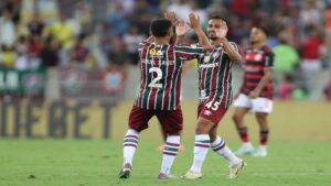 Fluminense supera Flamengo no Brasileirão Série A: O mais ofensivo time do campeonato conquista importantes vitória.