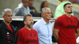 Tite perde ex-auxiliar que anuncia jornada como treinador no futebol brasileiro.